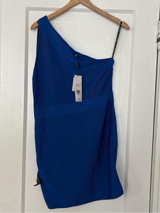 Herve Leger Dresses & Skirts - NWT one shoulder Herve Leger bandage dress
